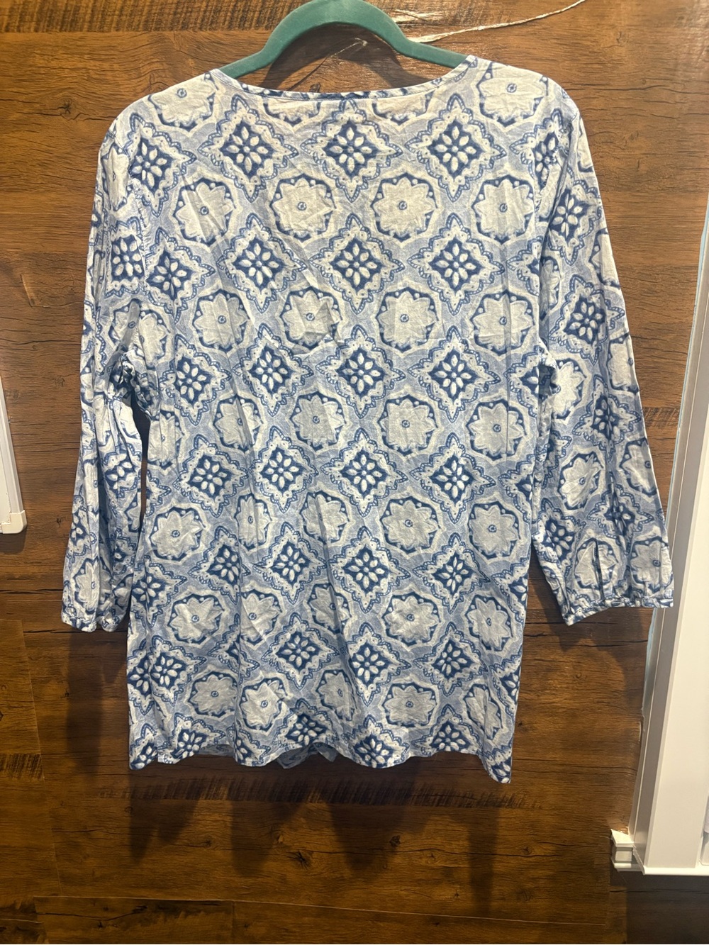 J. Jill Light Blue Printed Lace-Up V-Neck Women's Top - Picture 5 of 6